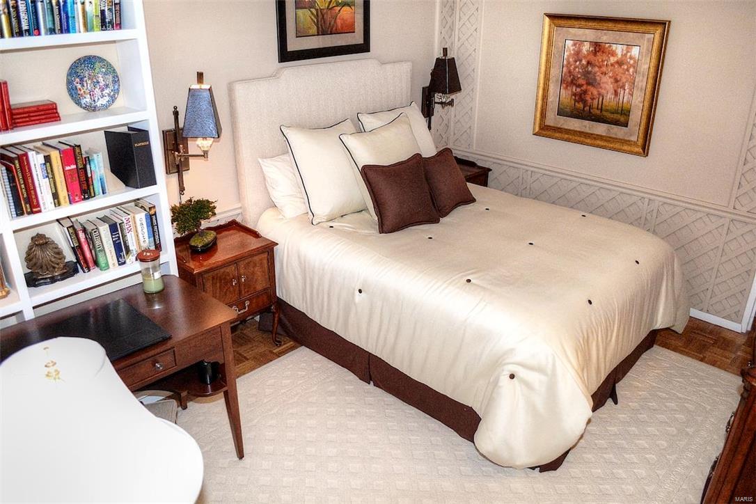 Lindell Terrace - Residential