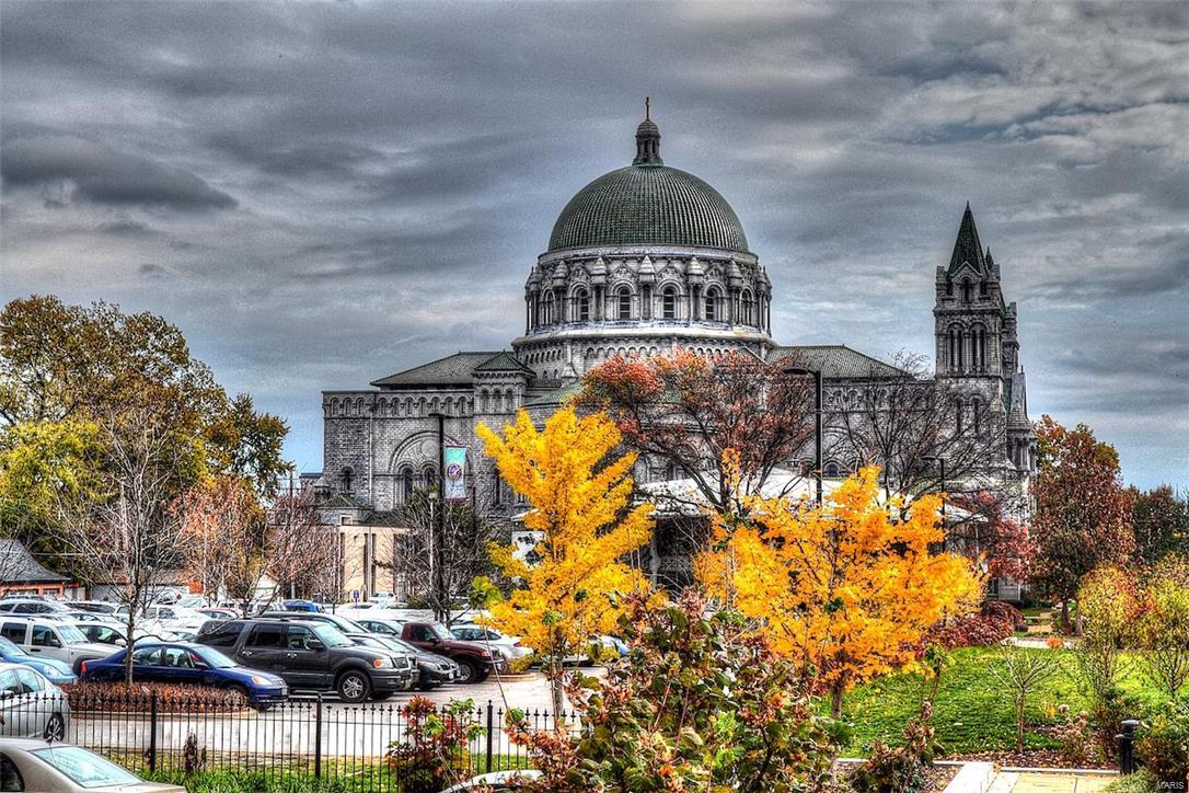 Lindell Terrace - Residential