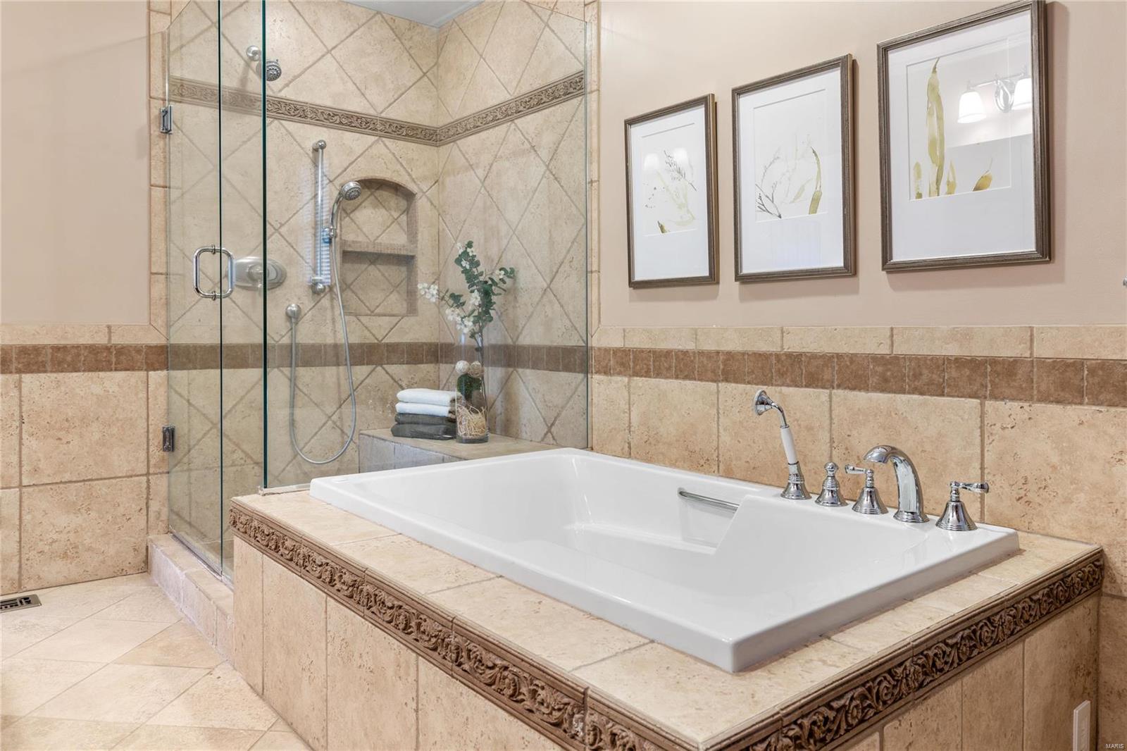 Cheshire Farm - Residential