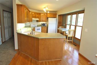 Melrose Place - Residential