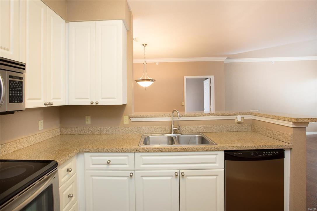 Boulders At Katy Trail Condo - Residential