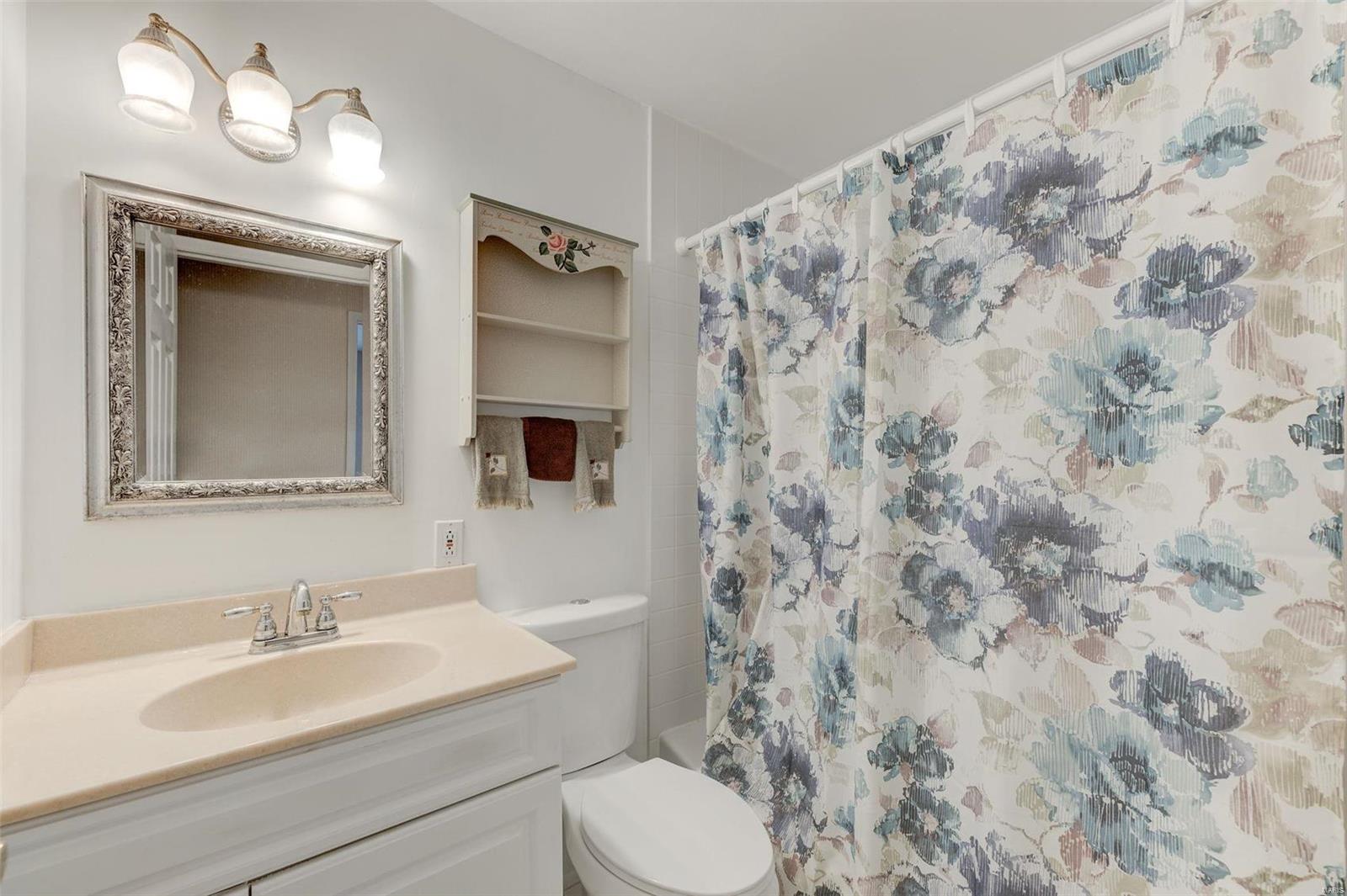 Oak Tree Farm - Residential