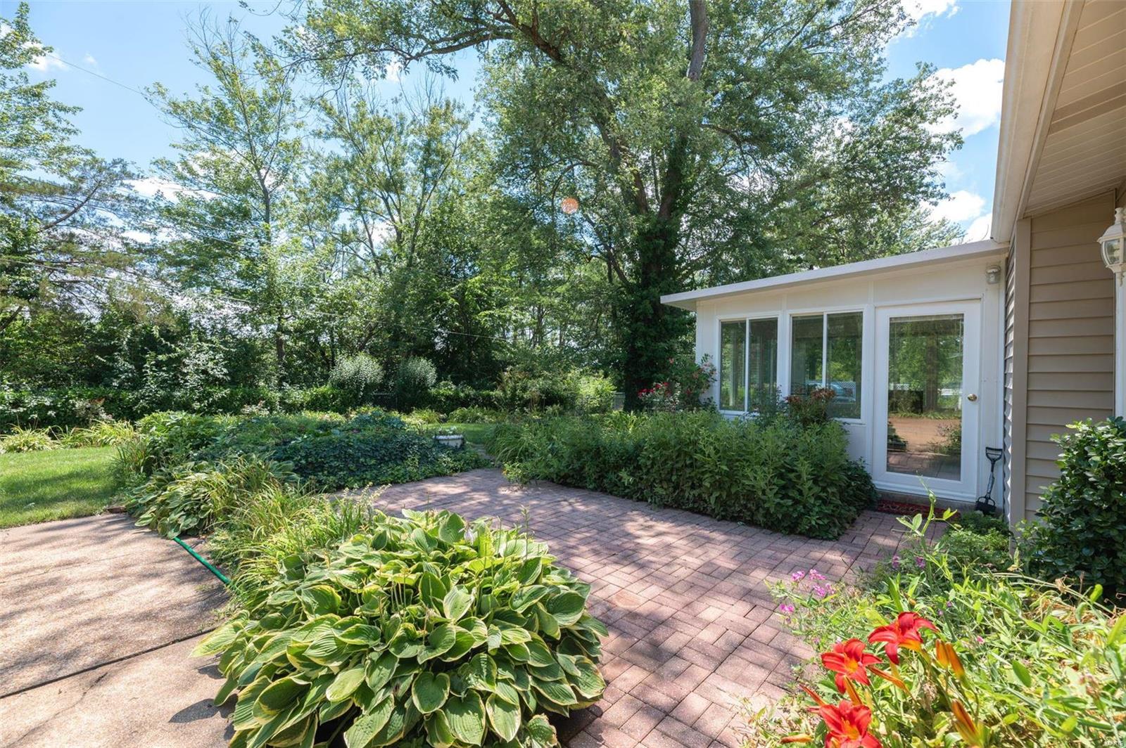 Oak Tree Farm - Residential