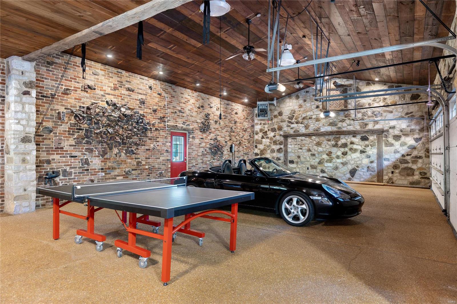 Huntington Lane - Residential