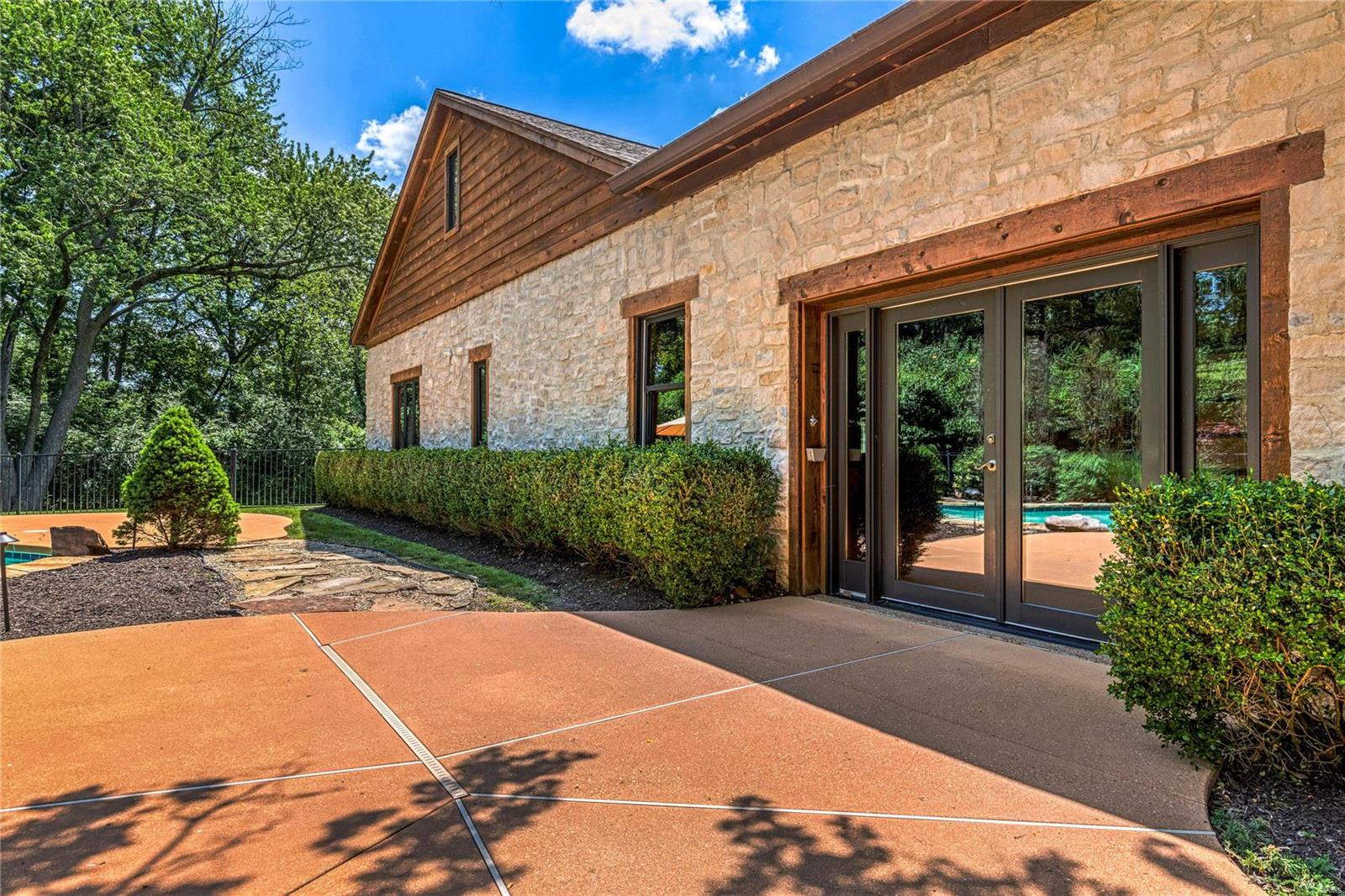 Huntington Lane - Residential