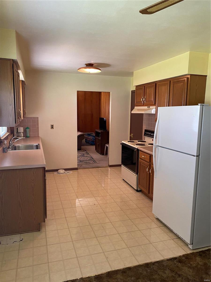 Emilou - Residential