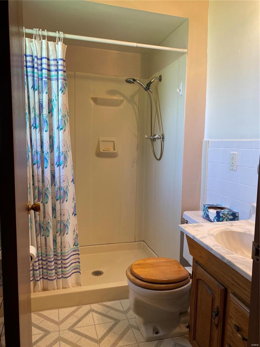 Emilou - Residential