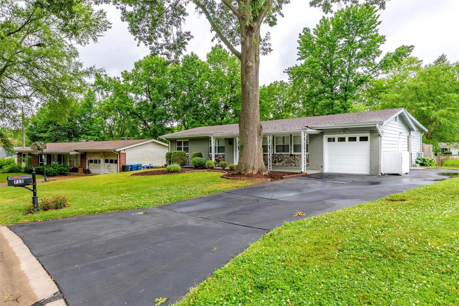 Bellerive Estates Add 6 - Residential