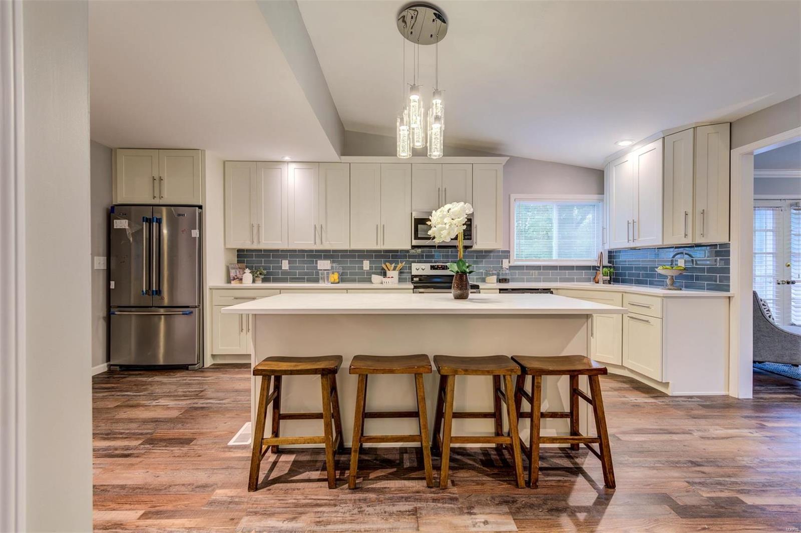 Bellerive Estates Add 6 - Residential