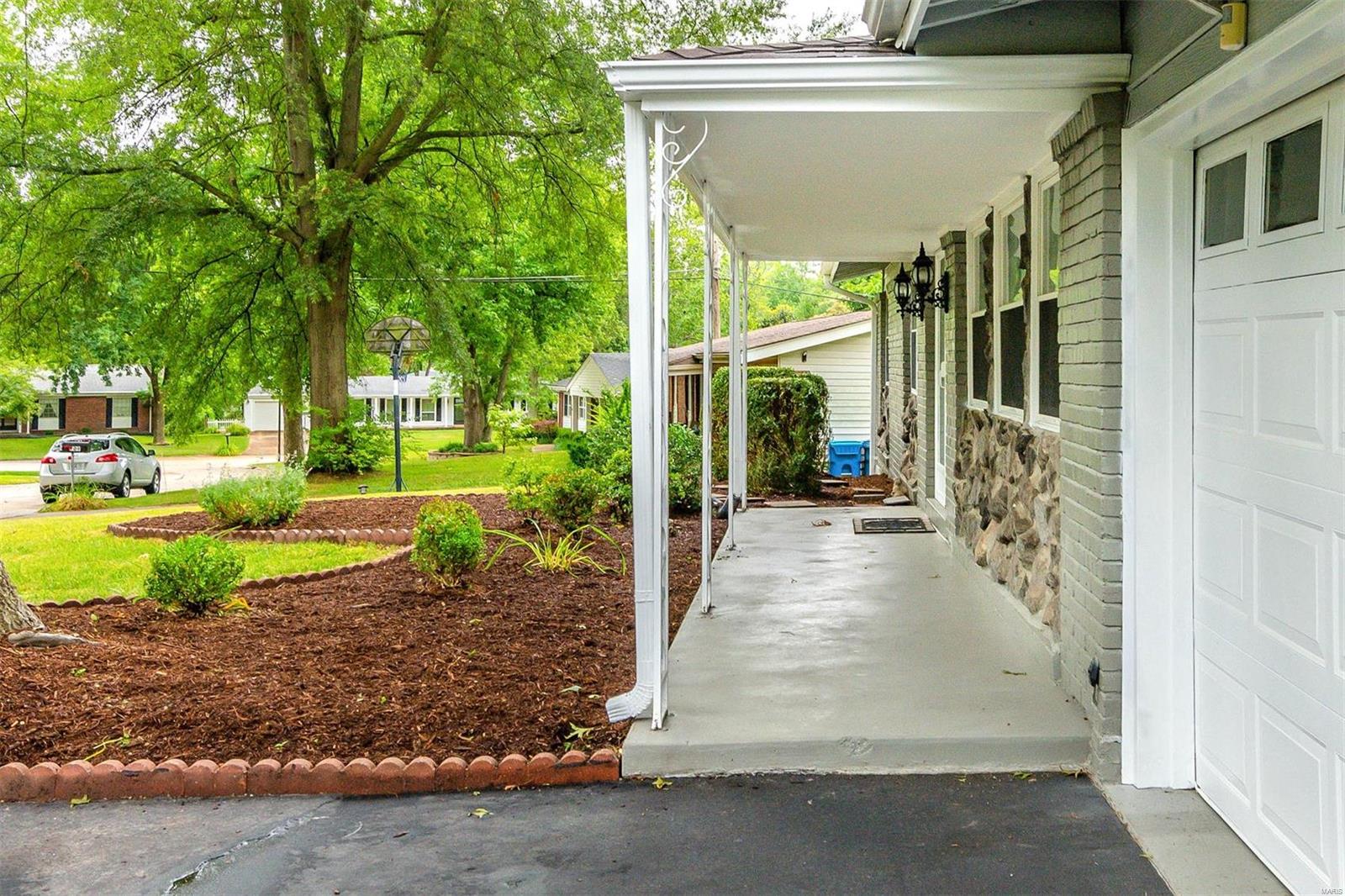 Bellerive Estates Add 6 - Residential