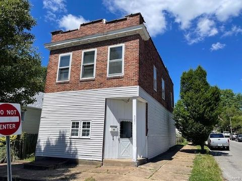 Multi Family in St Louis MO 5301 Alfred Avenue.jpg