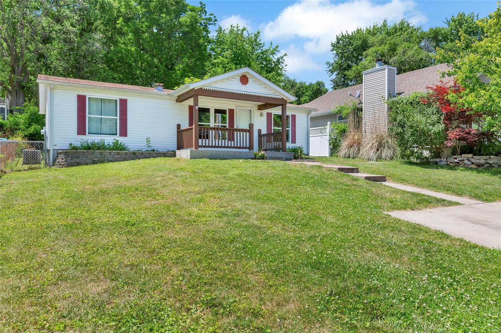 St Chas Heights - Residential