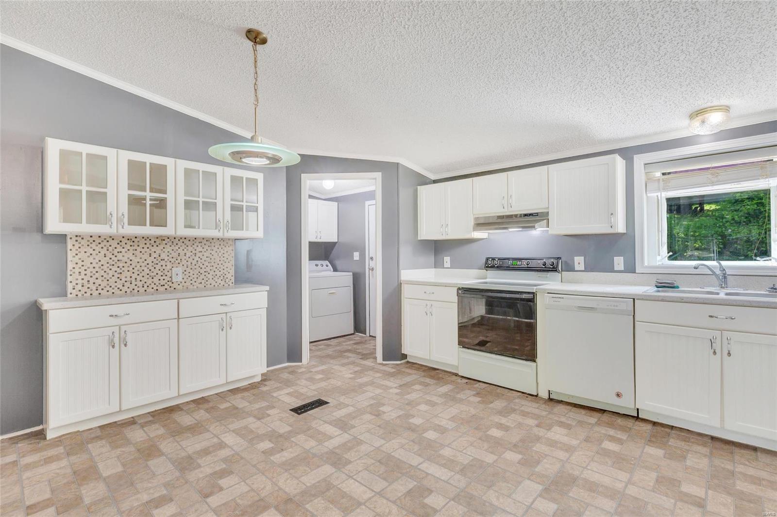 St Chas Heights - Residential