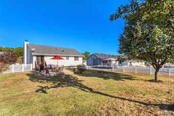 Valley Oaks 02 - Residential