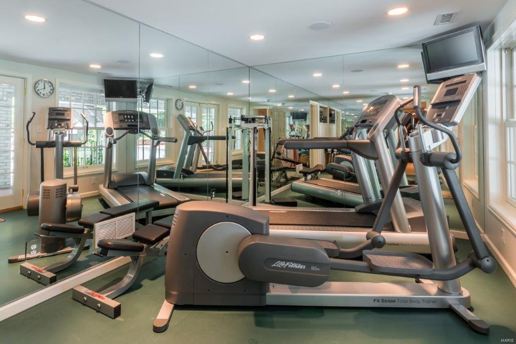 Barclay Woods - Residential