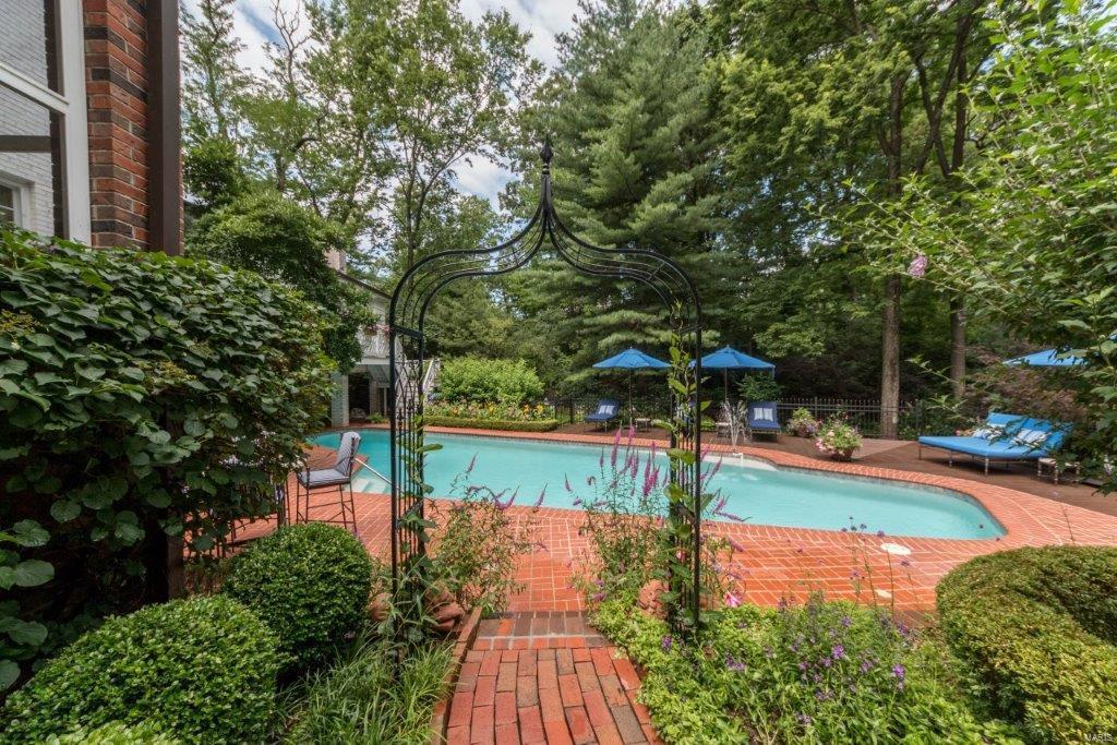 Barclay Woods - Residential