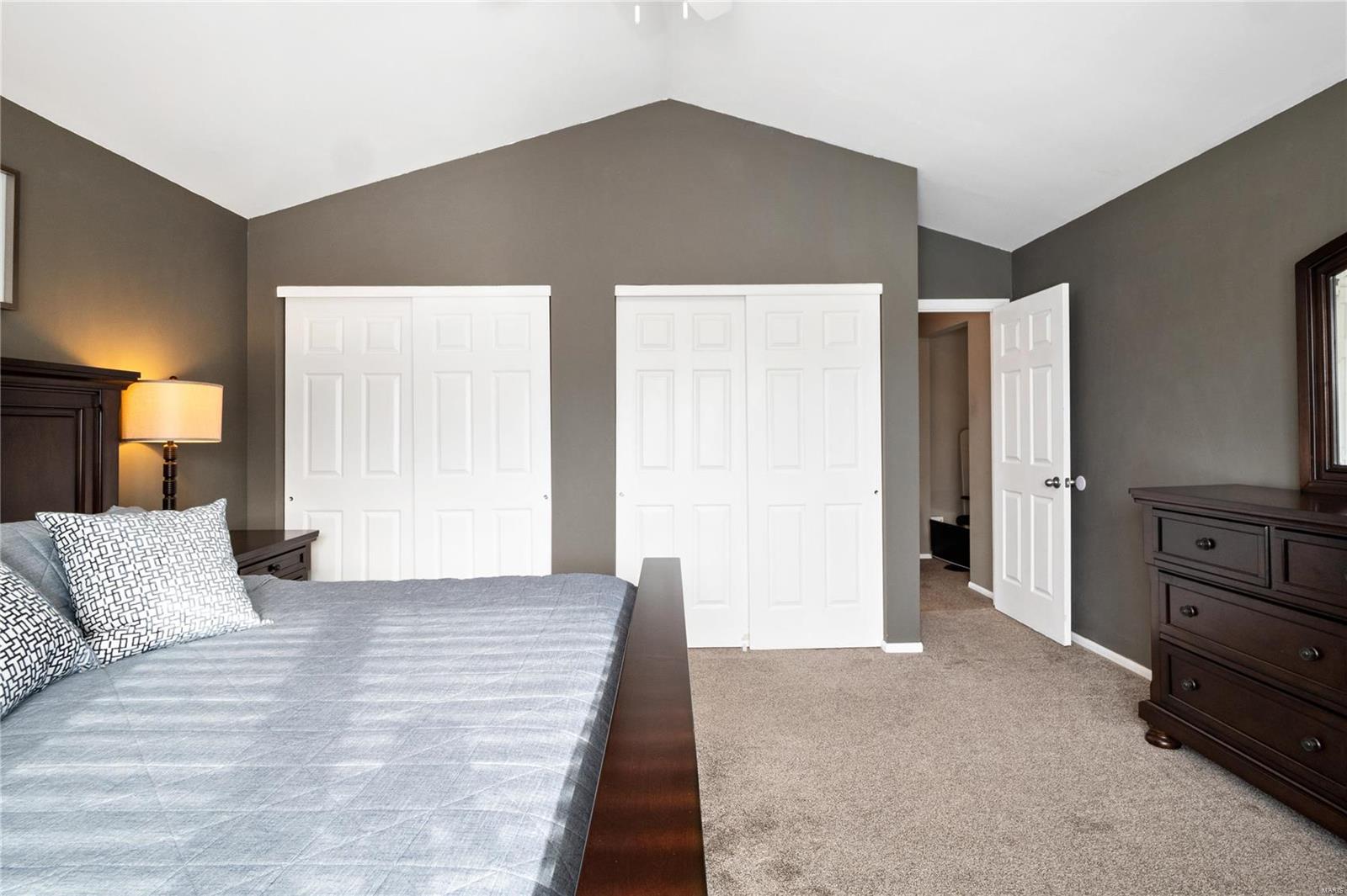 Meadow Ridge Villas - Residential