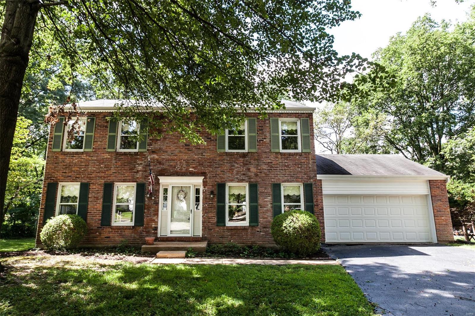 Round Hill 2 - Residential