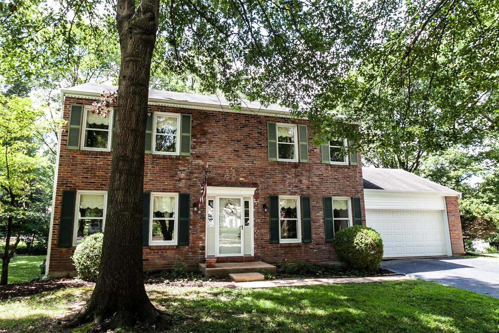 Round Hill 2 - Residential