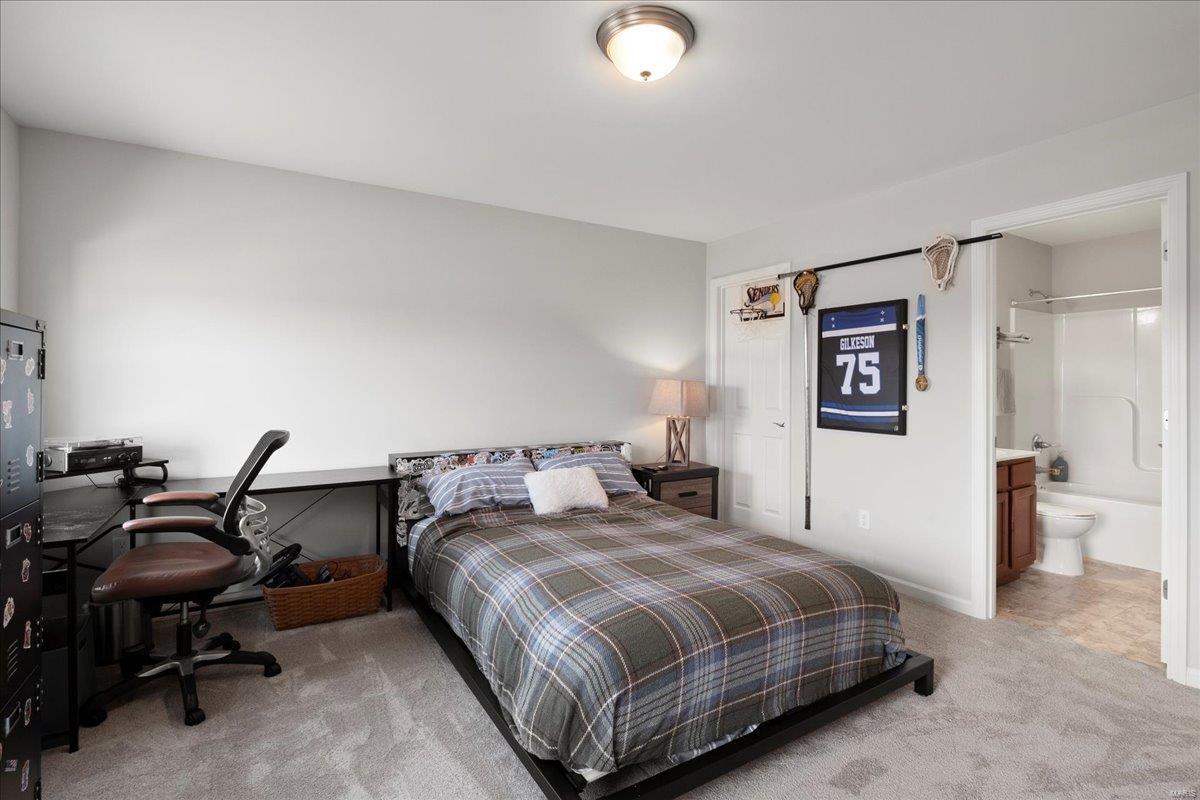 Wildwood, Missouri 63011, United States, 4 Bedrooms Bedrooms, ,5 BathroomsBathrooms,Residential,Pending,89708