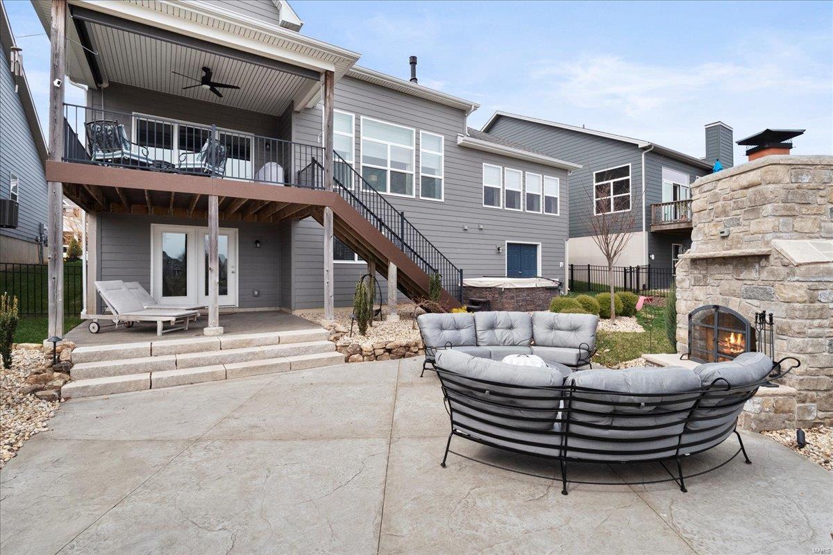 Wildwood, Missouri 63011, United States, 4 Bedrooms Bedrooms, ,5 BathroomsBathrooms,Residential,Pending,89708