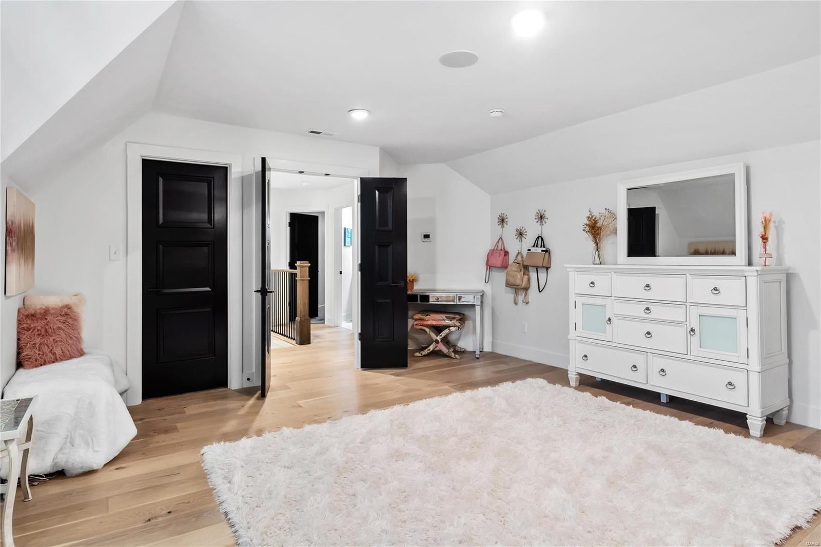 Stonecastle - Residential