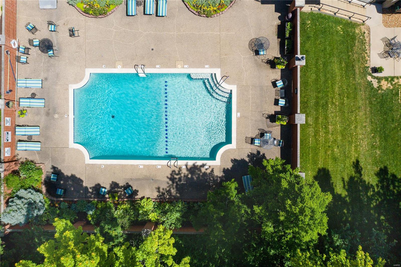 Eight- One- Six South Hanley Condominuim - Residential