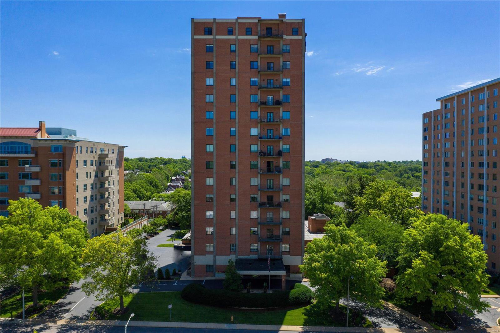 Eight- One- Six South Hanley Condominuim - Residential