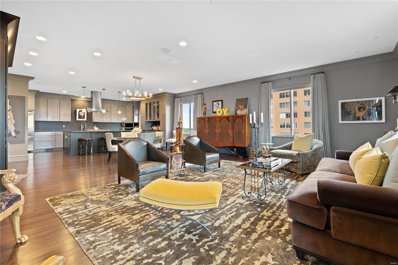 Eight- One- Six South Hanley Condominuim - Residential