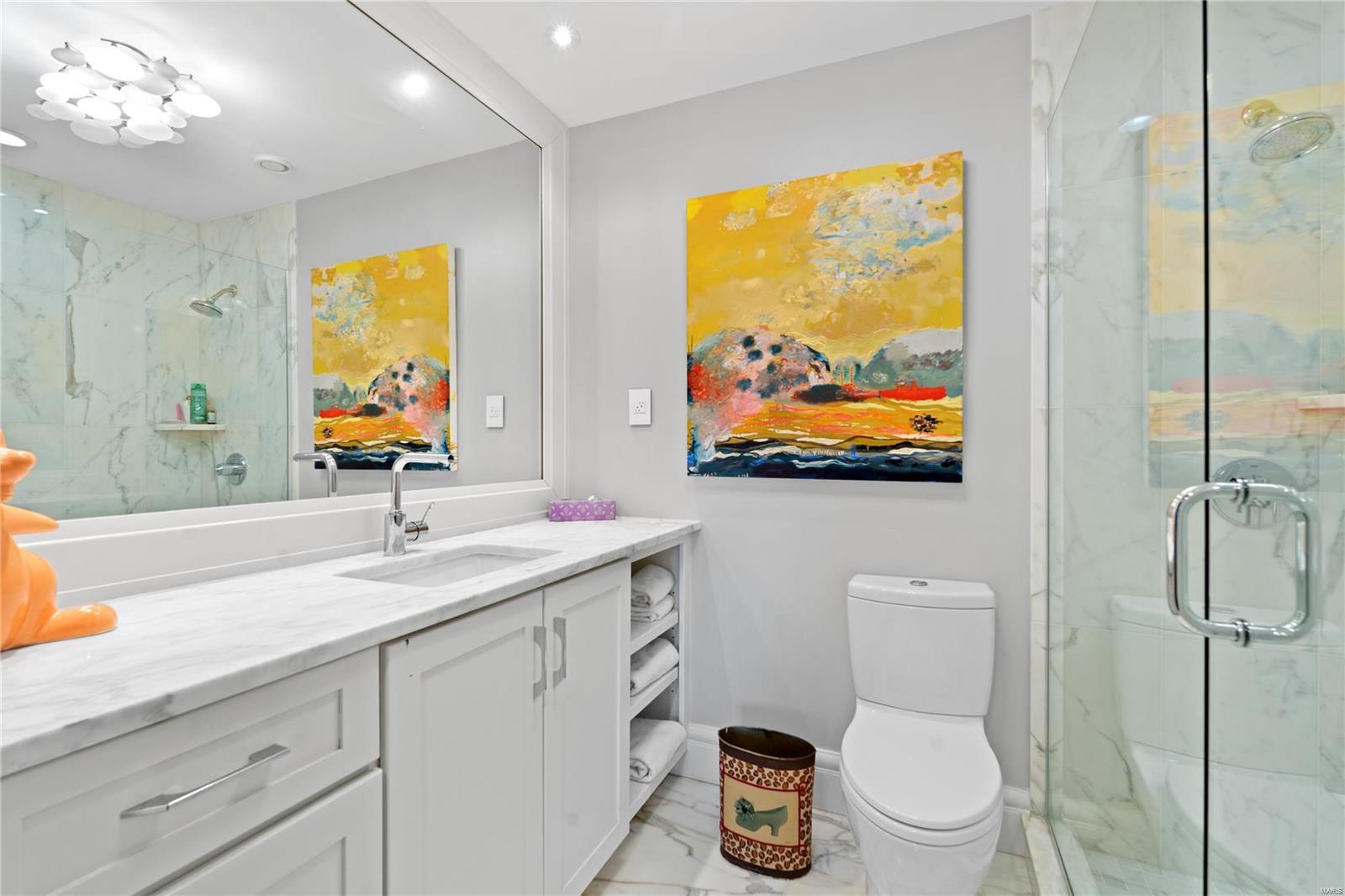 Eight- One- Six South Hanley Condominuim - Residential