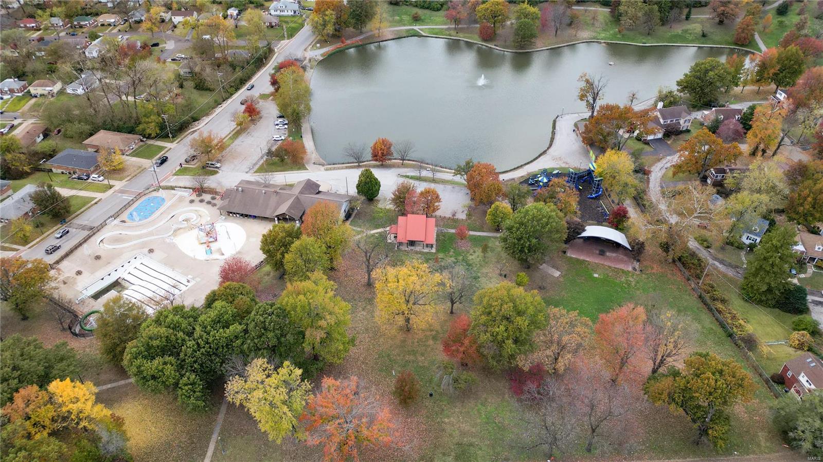 Ferguson, Missouri 63135, United States, 2 Bedrooms Bedrooms, ,1 BathroomBathrooms,Residential,Pending,34424