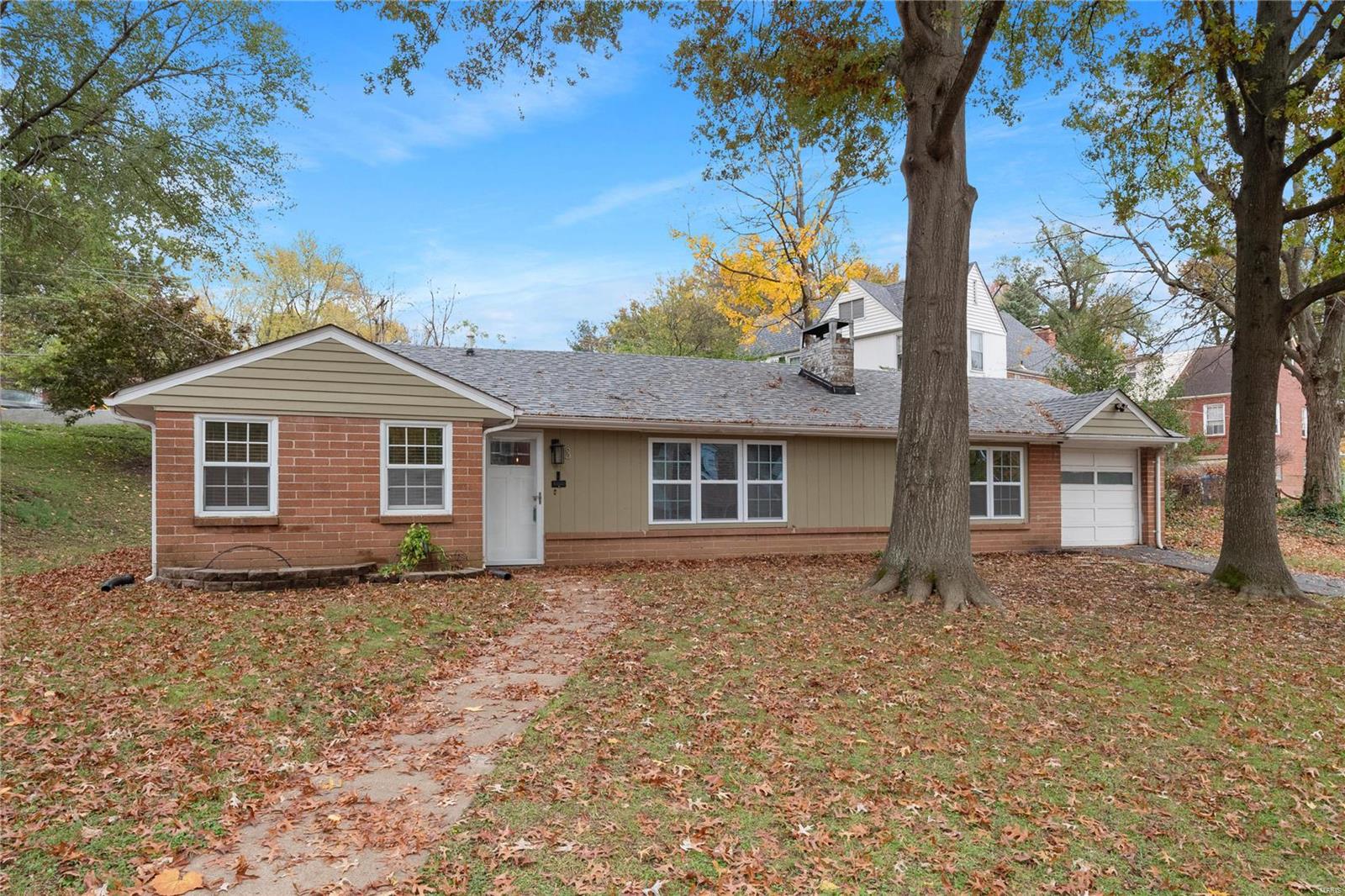 Ferguson, Missouri 63135, United States, 2 Bedrooms Bedrooms, ,1 BathroomBathrooms,Residential,Pending,34424