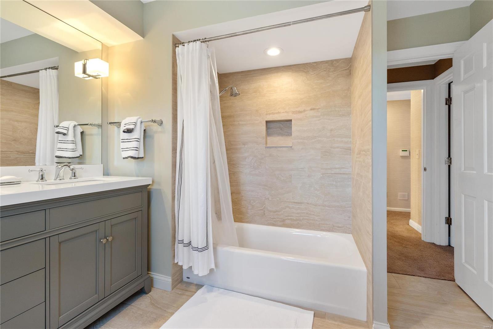 Bellerive country Club Grounds - Residential