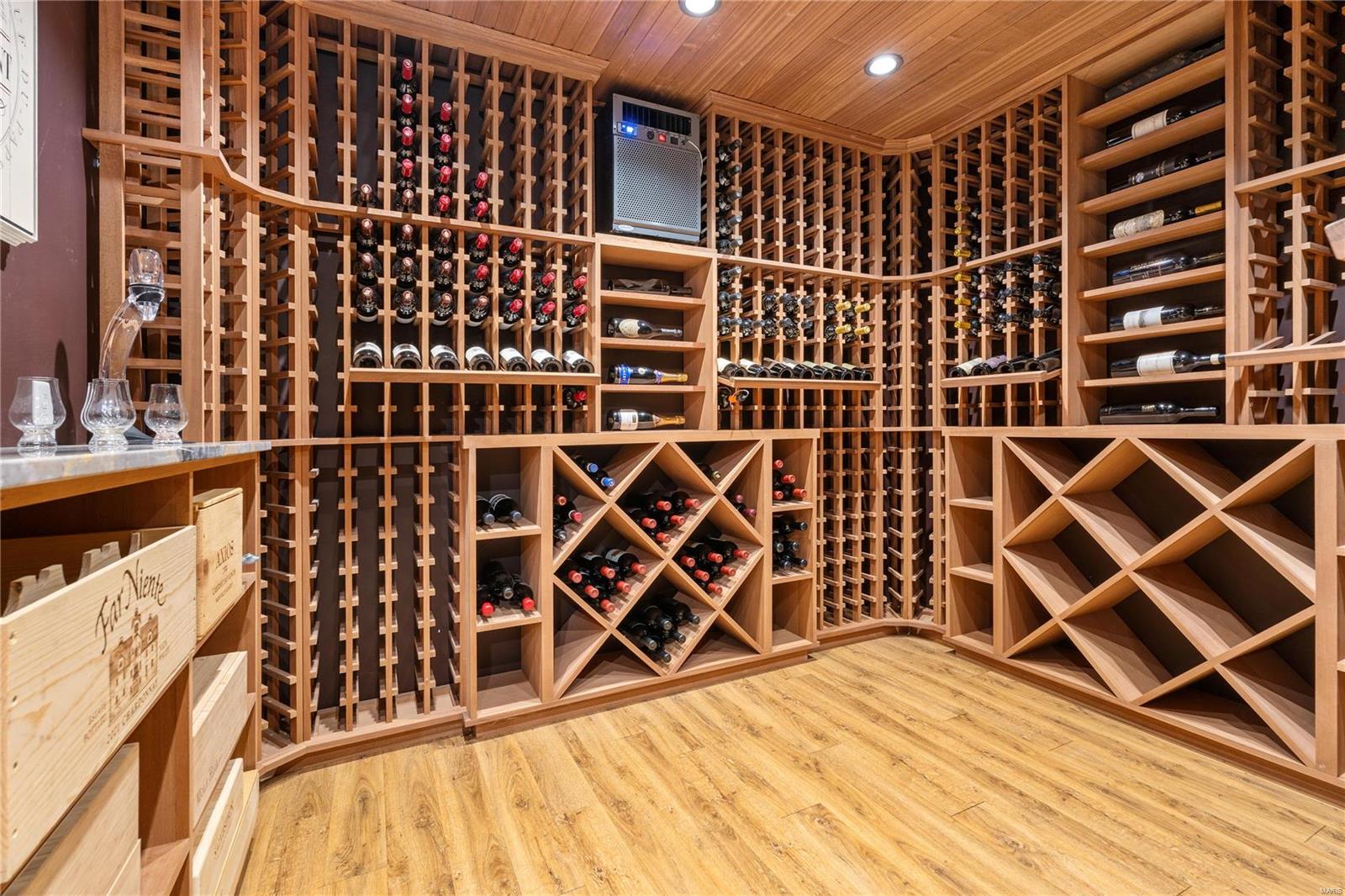 Bellerive country Club Grounds - Residential