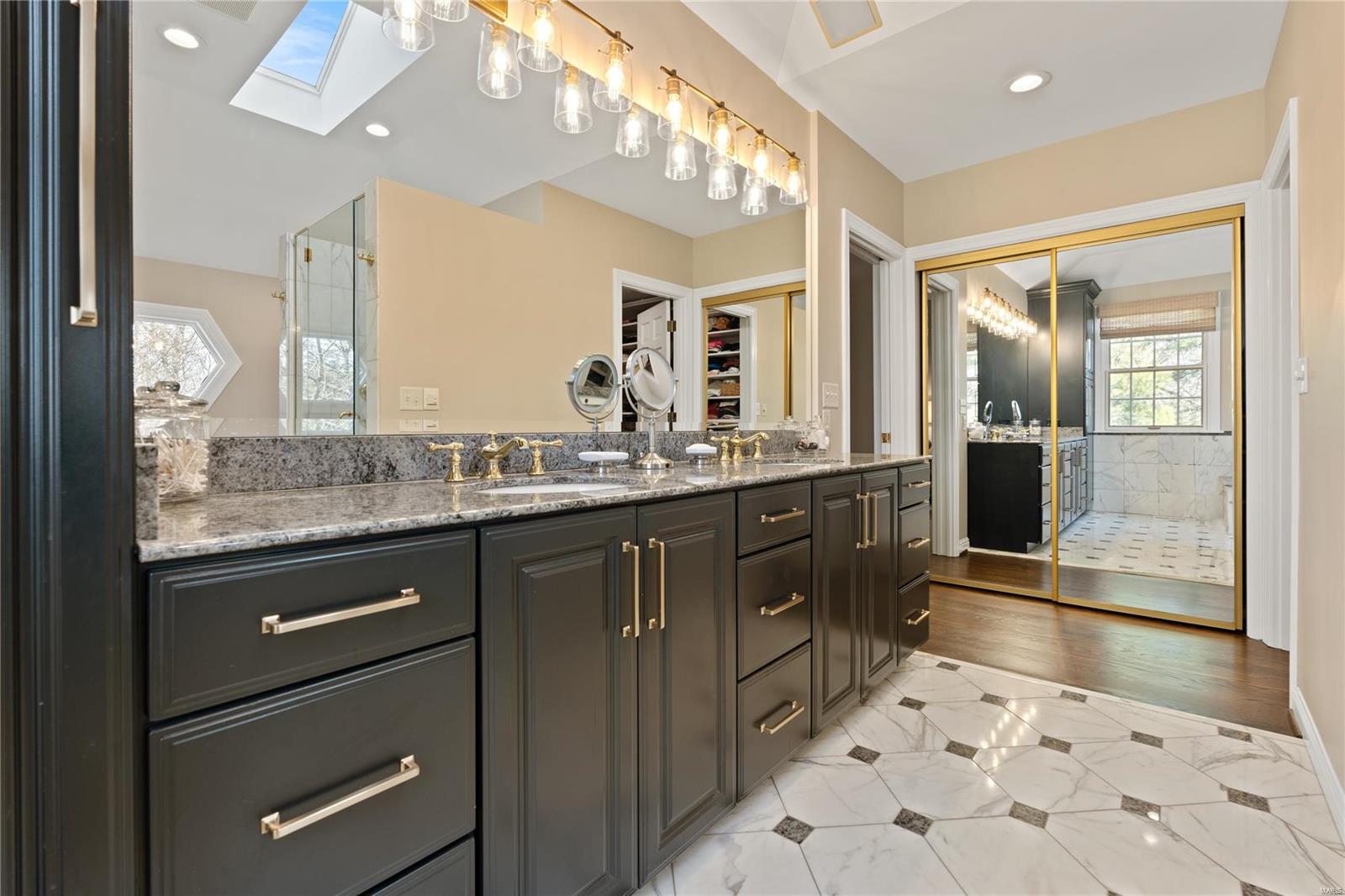 Bellerive country Club Grounds - Residential