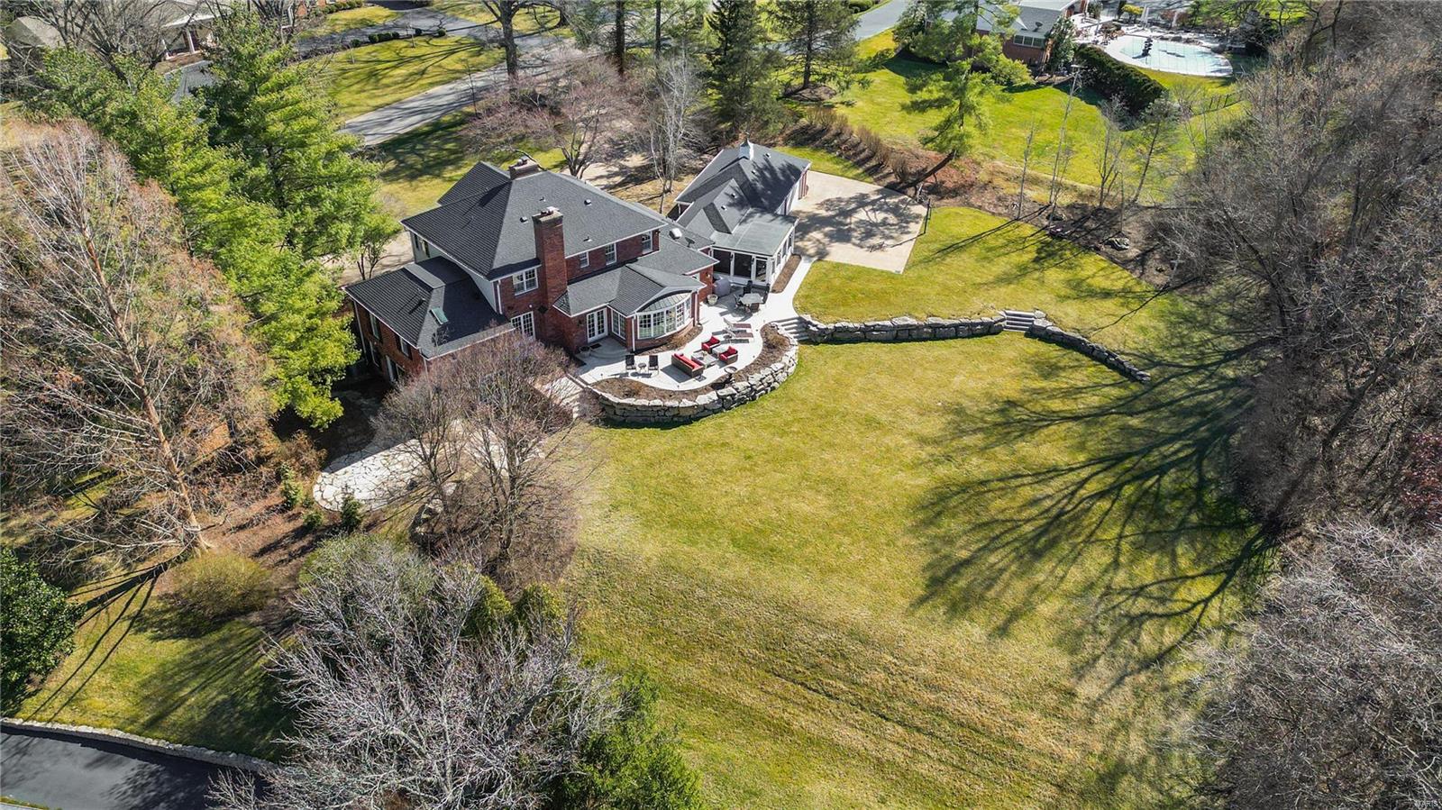 Bellerive country Club Grounds - Residential