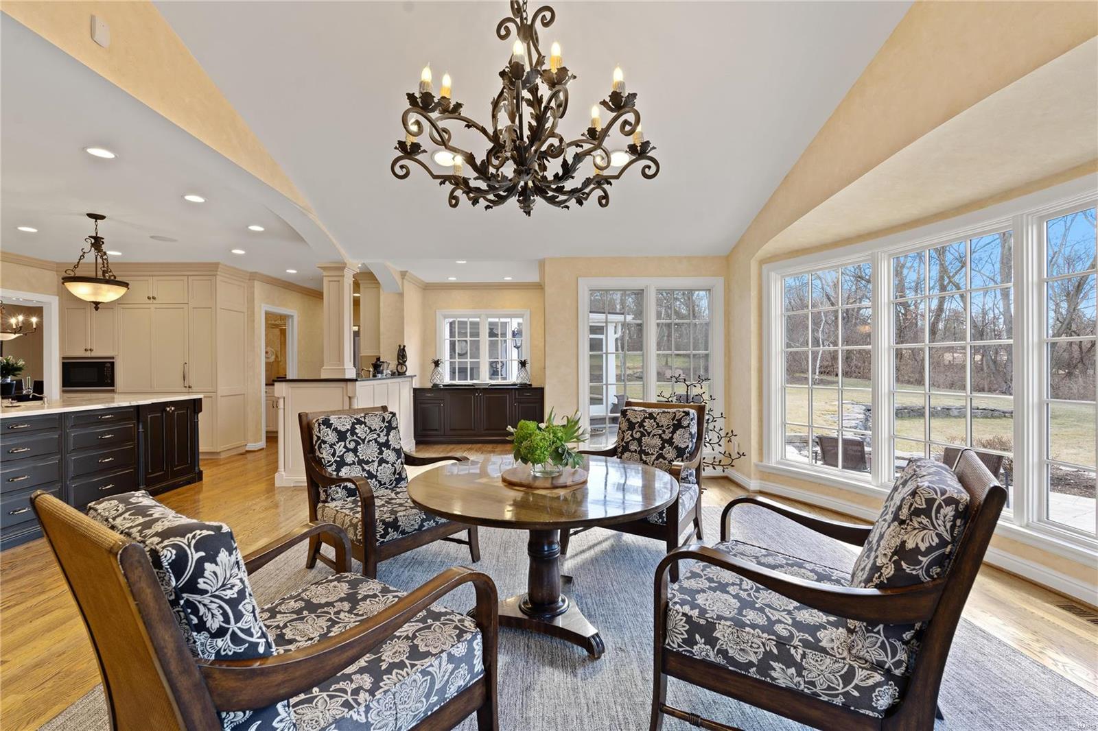 Bellerive country Club Grounds - Residential