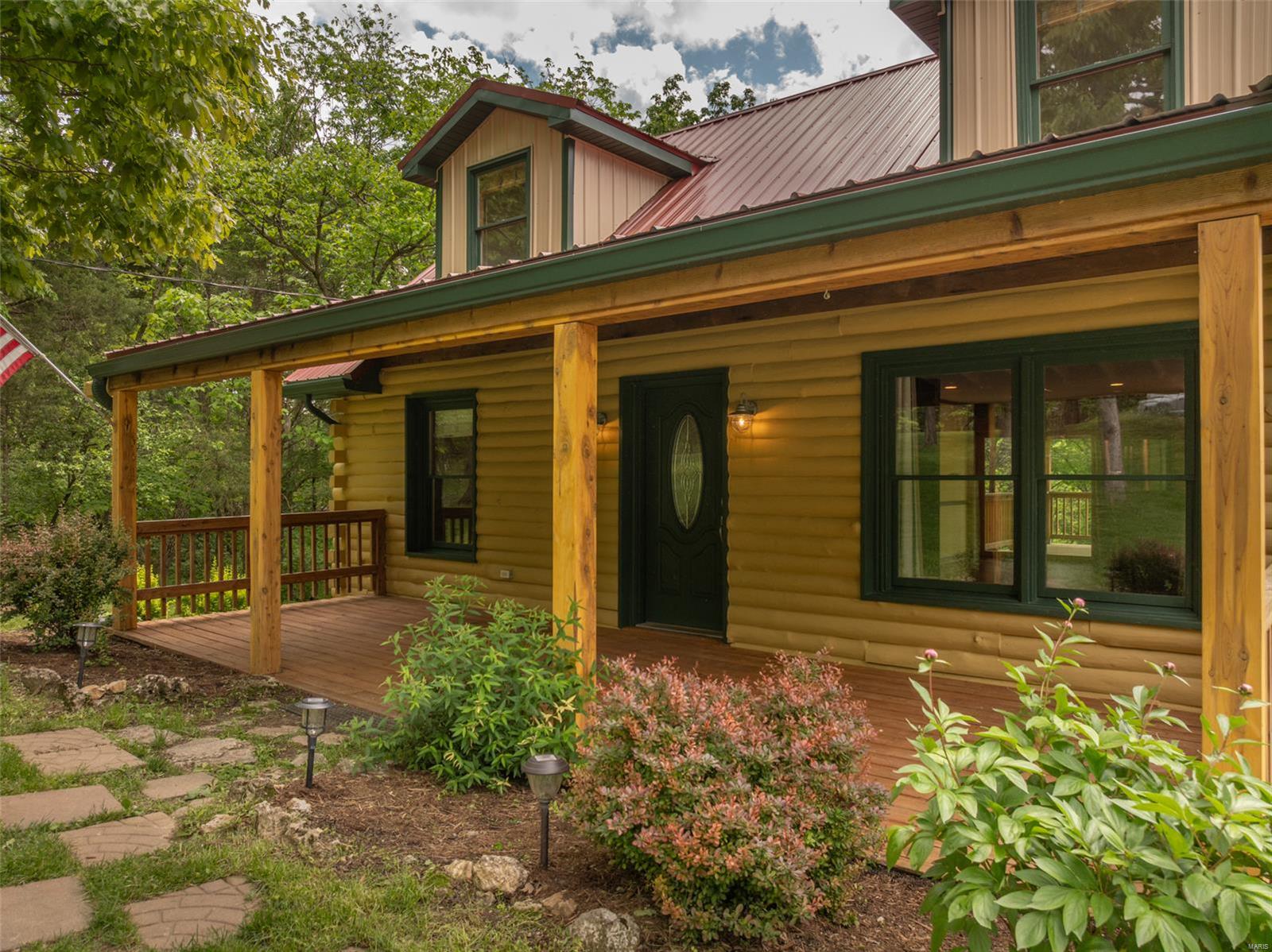 8 Pine Ridge Lane