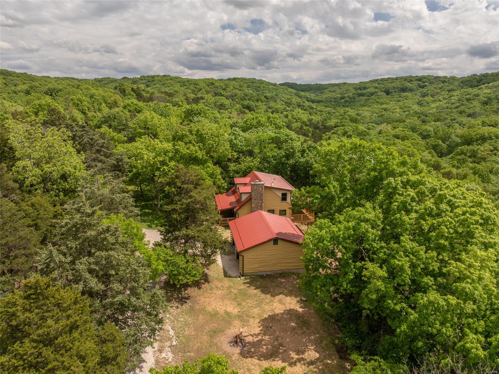 8 Pine Ridge Lane
