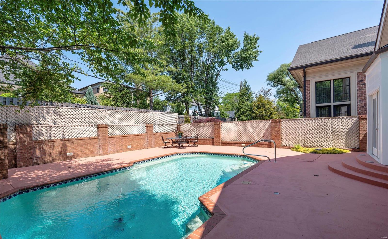 Bemiston - Residential