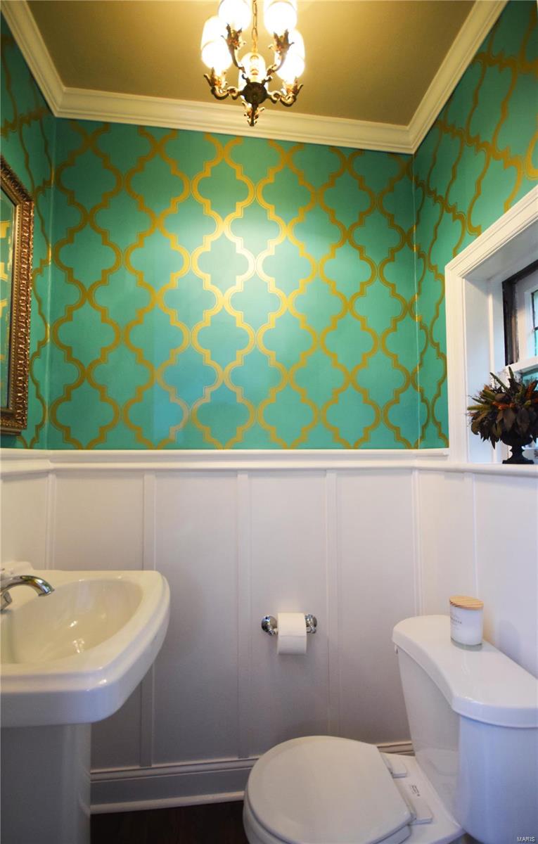 Davis Place - Residential