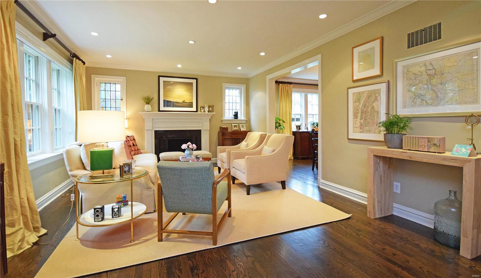 Davis Place - Residential