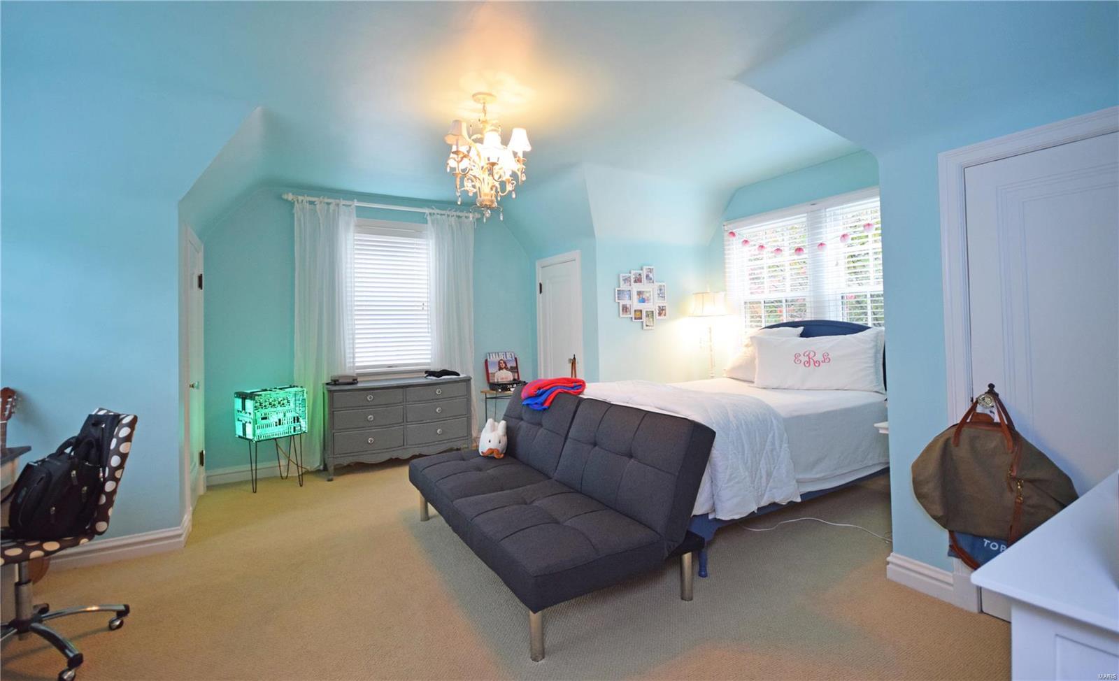 Davis Place - Residential