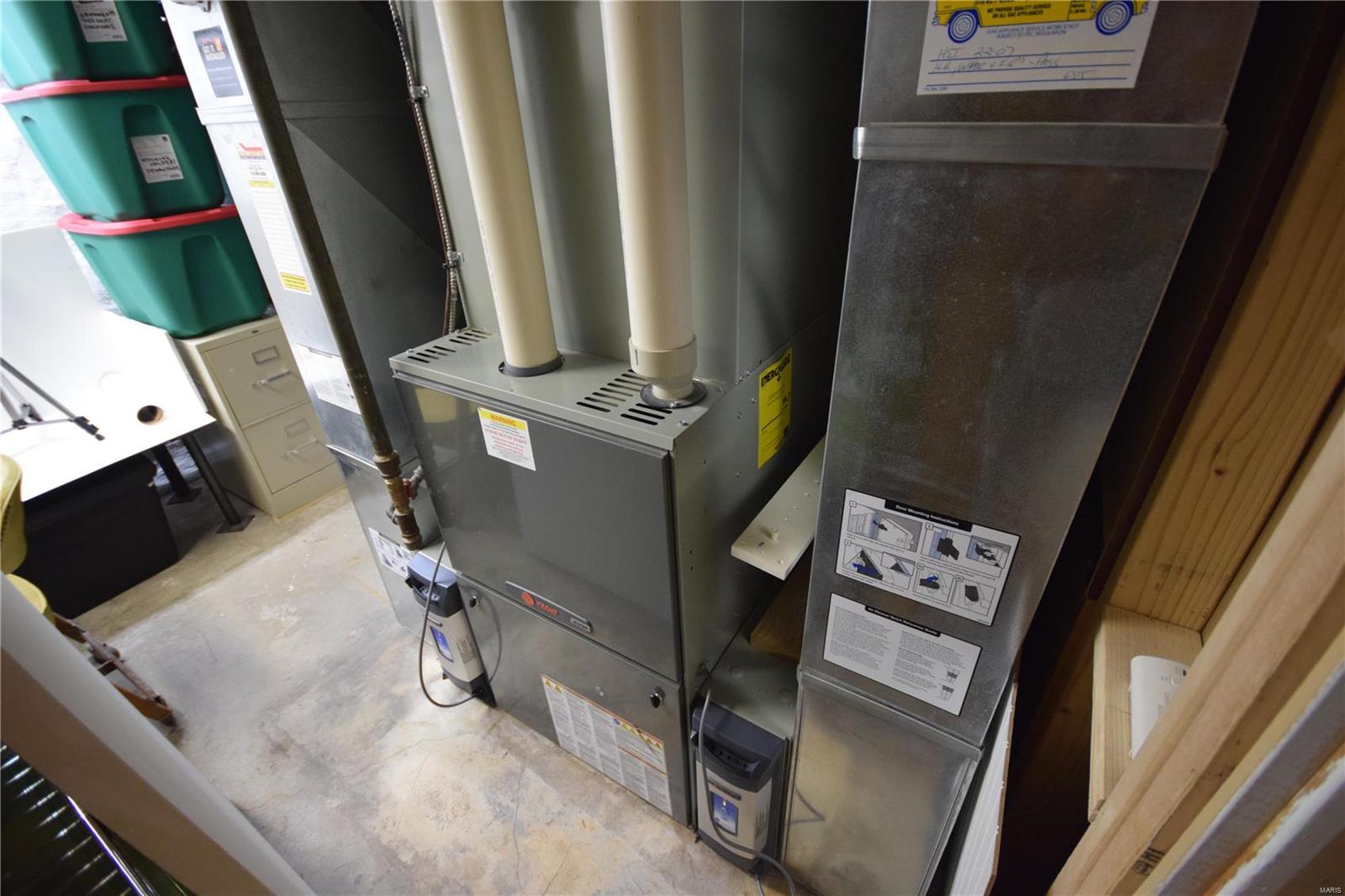 Davis Place - Residential