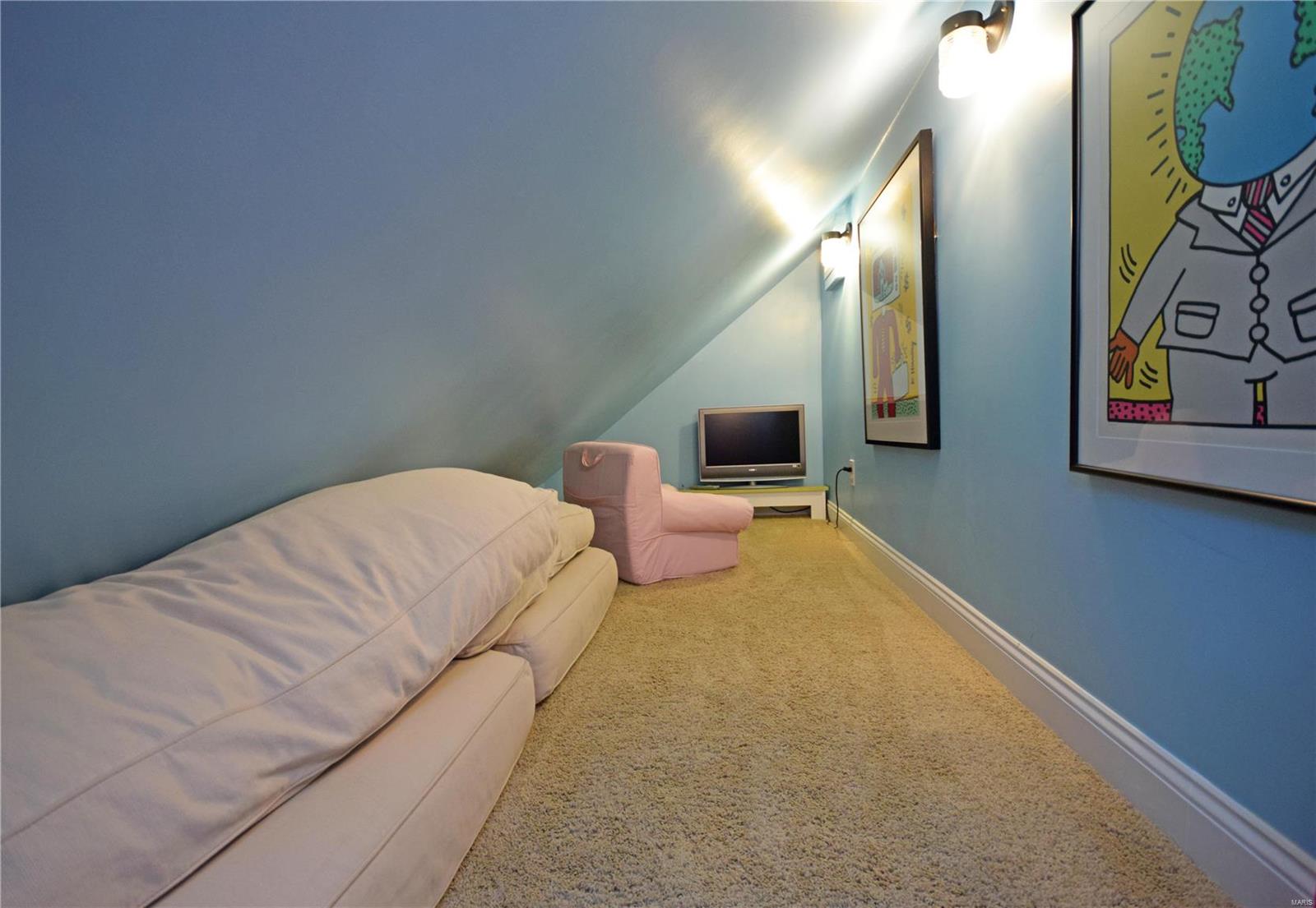 Davis Place - Residential