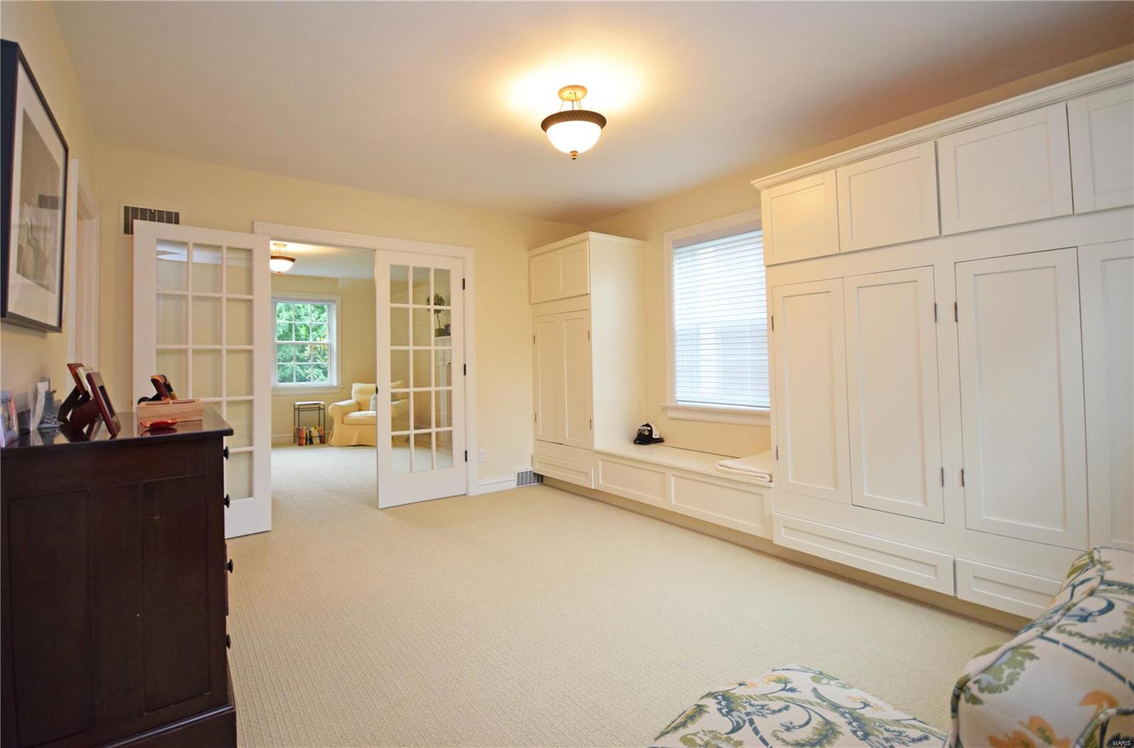 Davis Place - Residential