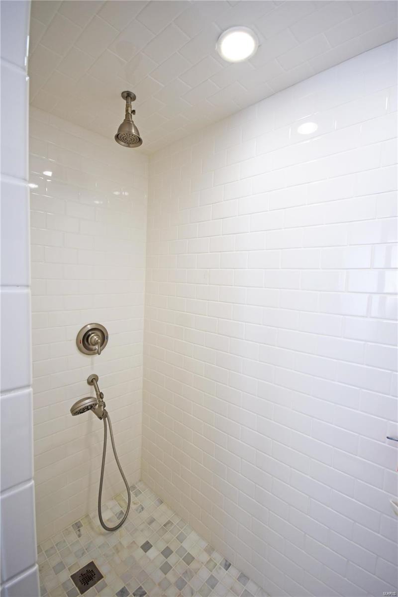 Davis Place - Residential