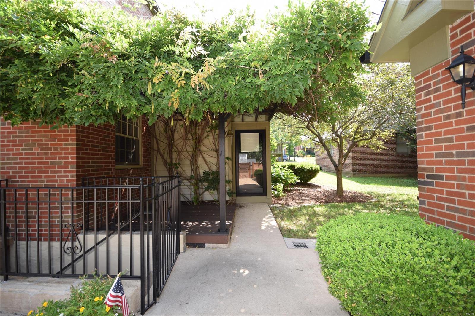 Davis Place - Residential