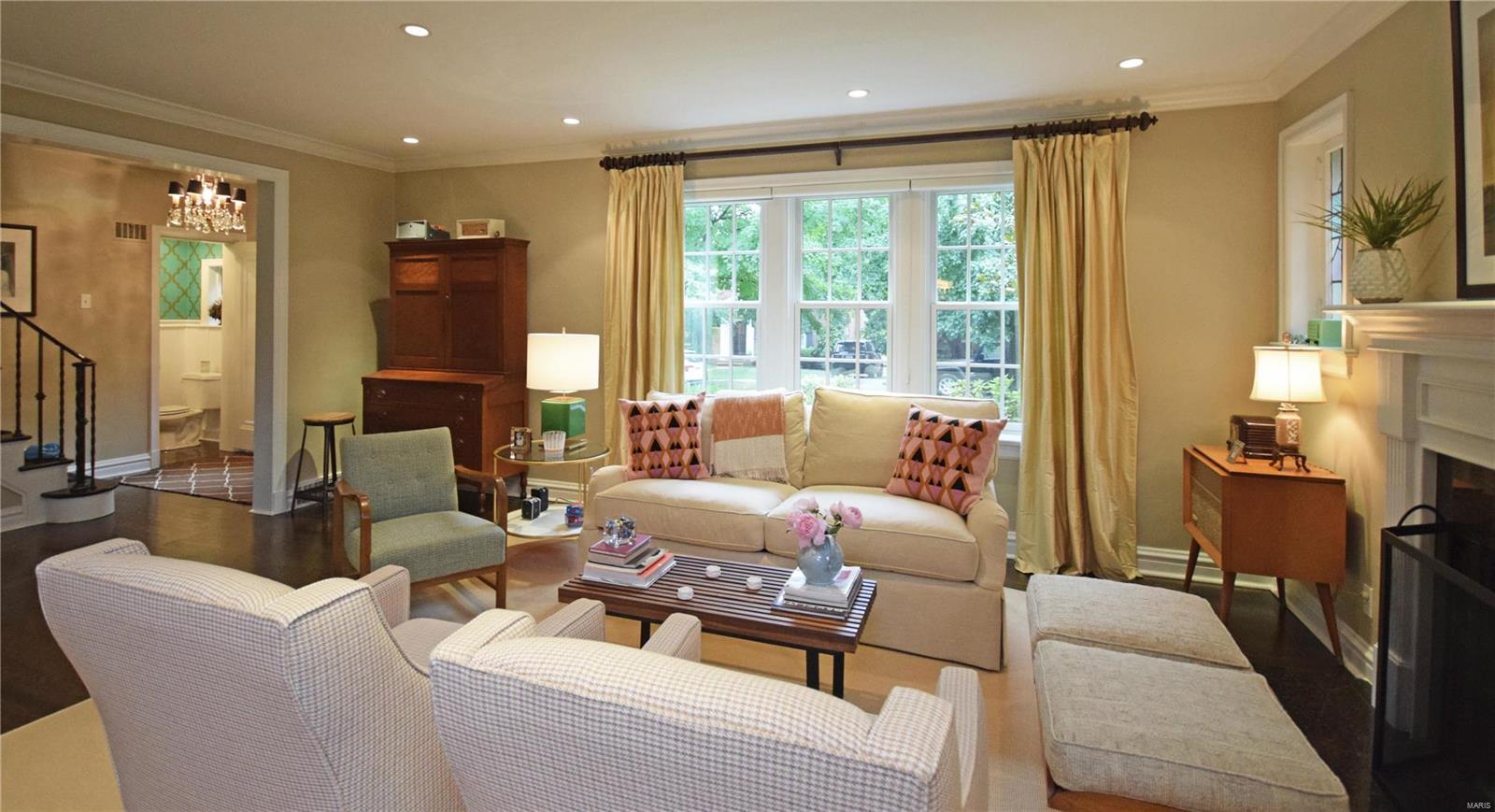 Davis Place - Residential