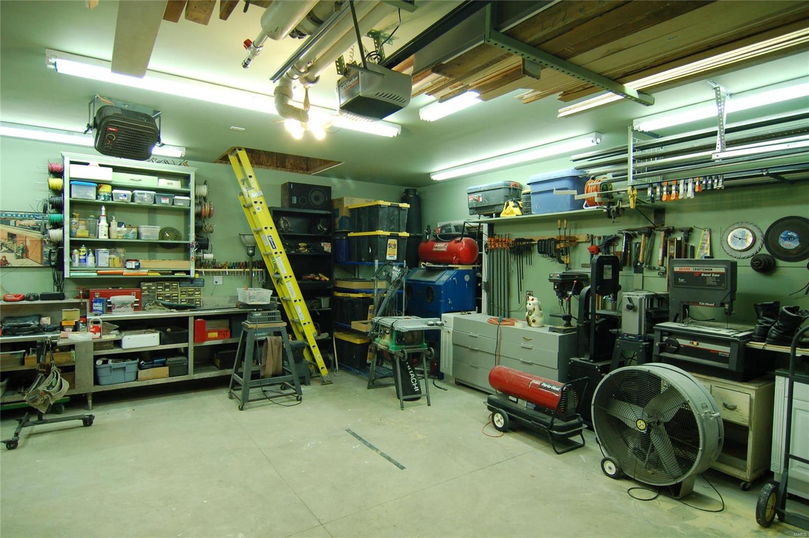 Davis Place - Residential